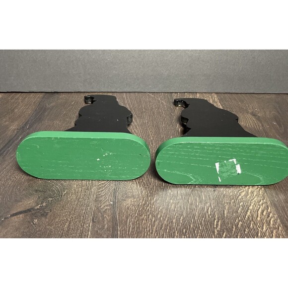 VTG Hand Made Folk Art Textured Santa Claus Skiing Christmas Dummy Board Set/2 - Picture 5 of 7